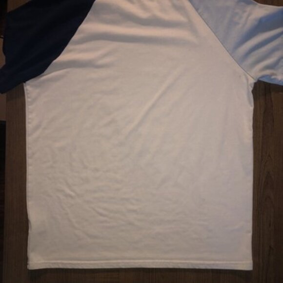 Cherry AKA Color Block Light Blue Dark Blue White Medium Modern Shirt - - Picture 7 of 7